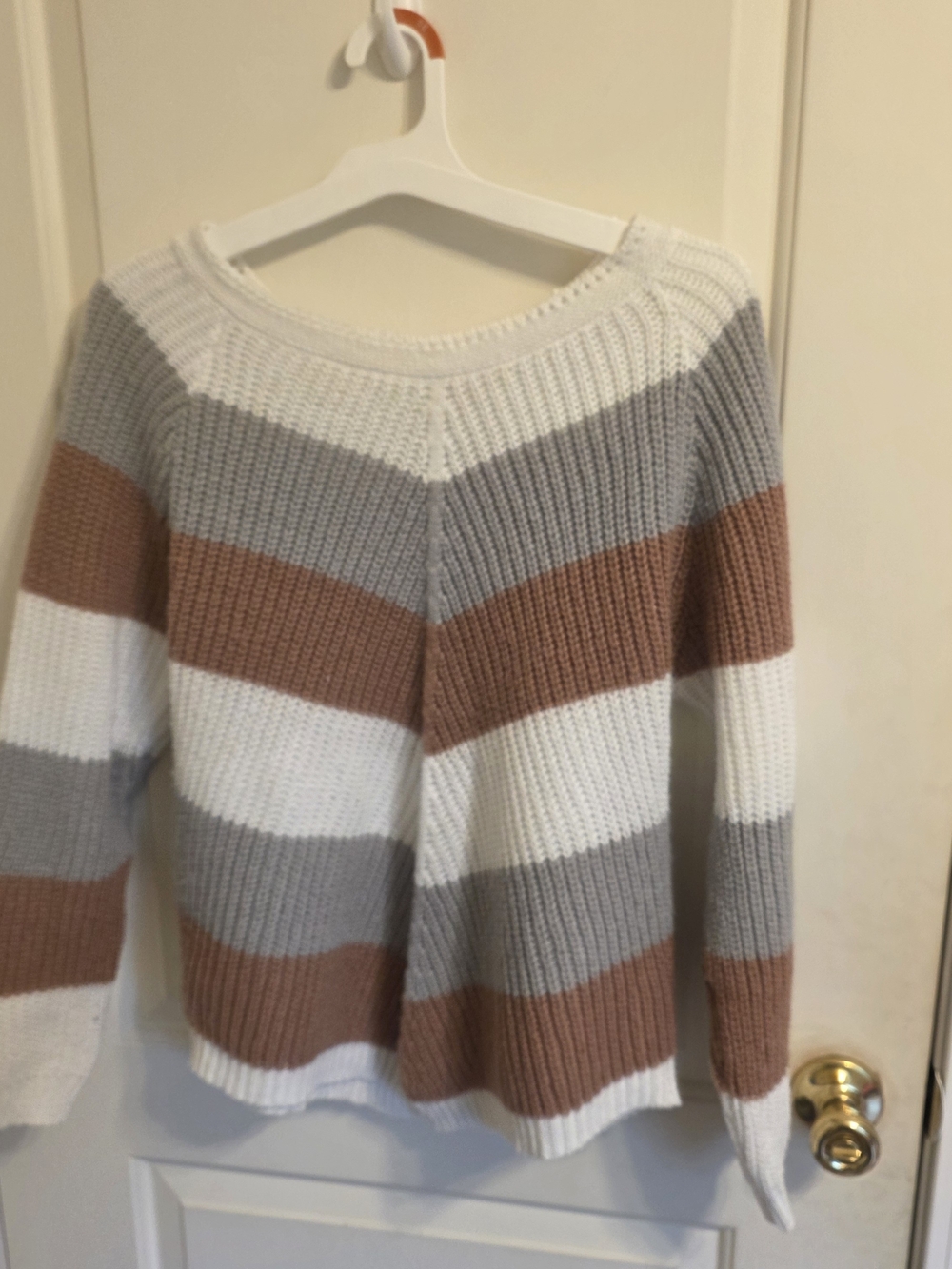 SHEIN Striped Crew Neck Sweater in White, Gray & Brown